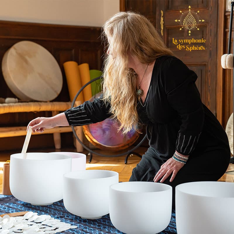 Voyages sonores - Stephanie Dubois sonothérapie la symphonie des sphères